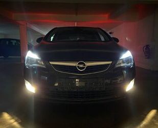 Opel Opel Astra J 2.0 CDTI Sport Edition Gebrauchtwagen