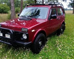 Lada Lada 4x4 Niva Mike Sanders Hohlr., Frontbügel, LE Gebrauchtwagen