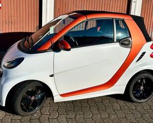 Smart Smart ForTwo cabrio 1.0 52kW Sondermodell Flashlig Gebrauchtwagen