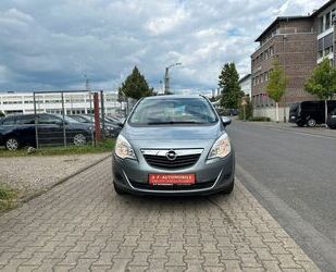 Opel Opel Meriva B Design Edition Gebrauchtwagen