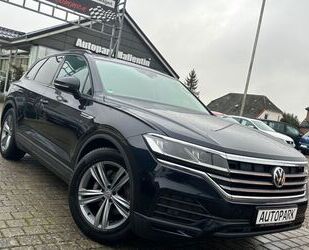 VW Volkswagen Touareg 4Motion*LEDER*NAVI*LED*AHK*PDC* Gebrauchtwagen