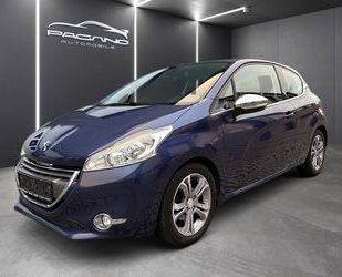 Peugeot Peugeot 208 Allure LEDER/NAVI/TÜV Gebrauchtwagen