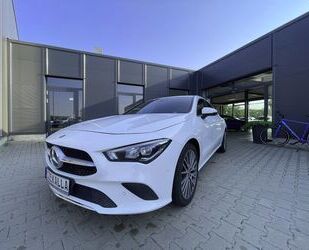 Mercedes-Benz Mercedes-Benz CLA 220 Progressive 4Matic Automatik Gebrauchtwagen