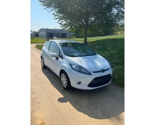 Ford Ford Fiesta 60KW Klima Sitzheizung Bluetooth AUX Gebrauchtwagen