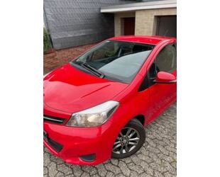 Toyota Toyota Yaris 1,0-l-Dual-VVT-i Edition 2014 Edition Gebrauchtwagen