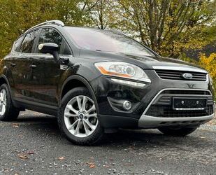 Ford Ford Kuga Titanium 4×4 1 HAND Gebrauchtwagen