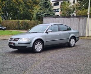 VW Volkswagen Passat Lim. Family 1.6 *2.Hand*wenig km Gebrauchtwagen