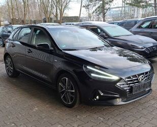 Hyundai Hyundai i30 1.0 TGDI 7DCT Lim LED+KAM+NAV+LKHZ+APP Gebrauchtwagen