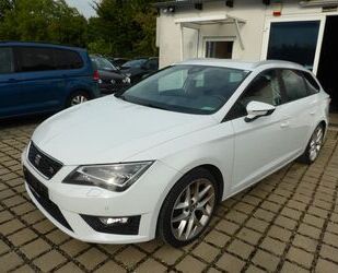 Seat Seat Leon ST FR Teil Leder mit Alcantara LED SHZ Gebrauchtwagen