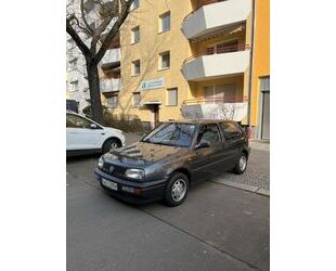 VW Volkswagen Golf 2.0 GL Auto GL Gebrauchtwagen