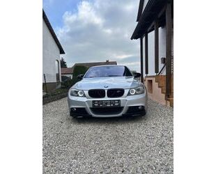 BMW BMW 320i -Facelift Vollausstattung M-Paket Gebrauchtwagen