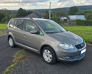 VW Volkswagen VW Touran, 1. Hand, AHK, 7 Sitzer, 8 fa Gebrauchtwagen