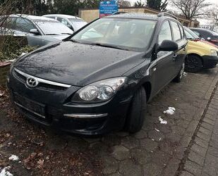 Hyundai Hyundai i30 cw FIFA WM Edition 1,4*KLIMA*1.HAND*TÜ Gebrauchtwagen