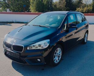 BMW BMW 218 Active Tourer LED PDC SHZ 8-f. bereift Gebrauchtwagen