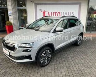 Skoda Skoda Karoq 1.5 TSI DSG Ambition - LED, Navi, PDC Gebrauchtwagen