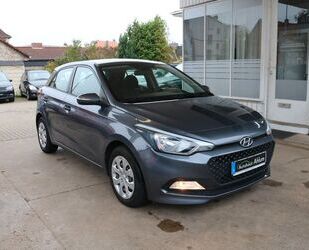 Hyundai Hyundai i20 blue Classic Klima Ganzjahresreifen Gebrauchtwagen