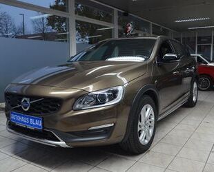 Volvo Volvo V60 Cross Country AWD *AUTOMATIK*AHK*NAVI*2. Gebrauchtwagen