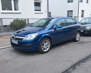 Opel Opel Astra H 1.4 Klima Tempomat AHK 8fachbereift Gebrauchtwagen