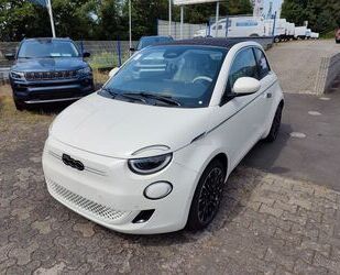 Fiat Fiat 500E Cabrio #La Prima by Bocelli Gebrauchtwagen