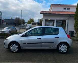 Renault Renault Clio Authentique 1.2 16V 55kW Authentique, Gebrauchtwagen