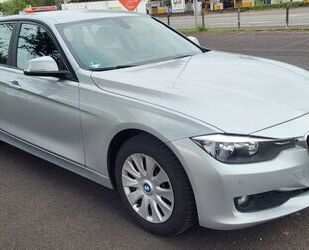 BMW BMW 318d Touring - Efficient Dynamics Gebrauchtwagen