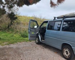 VW Volkswagen T4 Caravelle 2,5 l Automatik , benzin/g Gebrauchtwagen