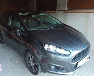 Ford Ford Fiesta 1,25 AHK, Klima, Sitzhzg., Einparkhilf Gebrauchtwagen