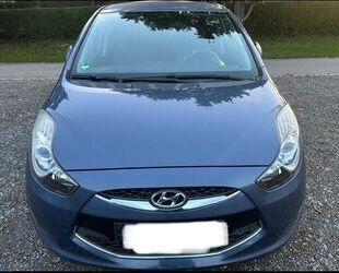 Hyundai Hyundai ix20 1.6 Style Style Navi R.Kamera Leder Gebrauchtwagen