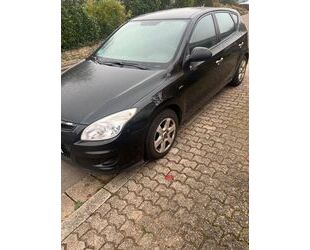 Hyundai Hyundai i30 1.4 Classic Classic Gebrauchtwagen