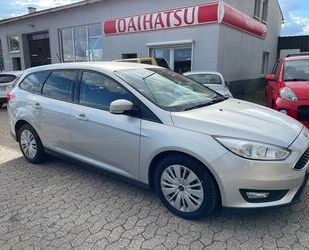 Ford Ford Focus Turnier Business/Navi Gebrauchtwagen