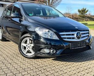 Mercedes-Benz Mercedes-Benz B 180*AUTOMATIK*NAVI**84.000KM**PDC* Gebrauchtwagen