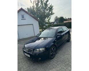 Audi Audi A3 1.6 Ambiente Ambiente*Allwetter*Tempomat* Gebrauchtwagen