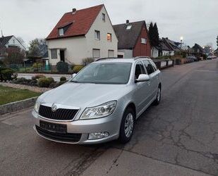 Skoda Skoda Octavia 1.6 TDI Ambition Combi Navi*Tempomat Gebrauchtwagen