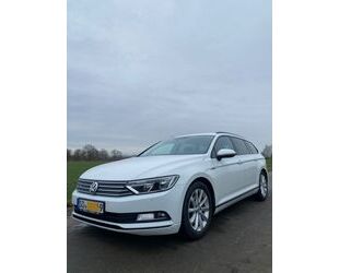 VW Volkswagen VW Passat B8 Variant Kombi Familienauto Gebrauchtwagen