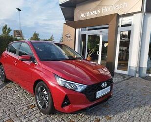 Hyundai Hyundai i20 1.0 MODERN*KLIMAAUT*KAM*PDC*SHZG*LRHZ* Gebrauchtwagen