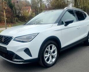 Seat Seat Arona FR * LED * Navi * Sitzh. * Alcantara * Gebrauchtwagen