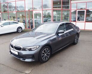 BMW BMW 318d Limousine Sport Line, Leder schwarz Gebrauchtwagen