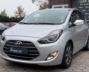 Hyundai Hyundai ix20 Passion Sport Automatik Navi Gebrauchtwagen