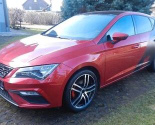 Seat Seat Leon FR Navi LED Sitzheiz. ACC Panorama Gebrauchtwagen