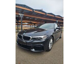 BMW BMW 530d xDrive Touring M-Paket Gebrauchtwagen