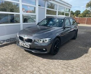 BMW BMW 318d Touring Aut / NAVI / LED / Sportsitze / S Gebrauchtwagen