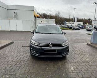 VW Volkswagen Touran 2.0 TDI SCR DSG Gebrauchtwagen