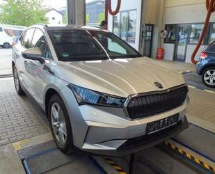 Skoda Skoda Enyaq 60 Loft LED digCockpit Navi SHZ PDC pA Gebrauchtwagen