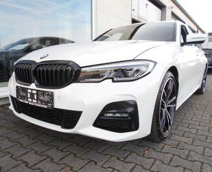 BMW BMW 318iA -M SPORTPKET-LASERLICHT-KAMERA-HEADUP-NA Gebrauchtwagen