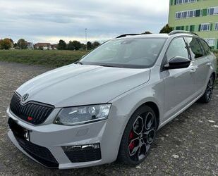 Skoda Skoda Octavia 2.0 TSI DSG RS 230 Pano AHK Leder Ca Gebrauchtwagen