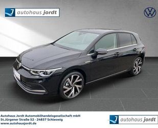 VW Volkswagen Golf VIII 1.5 eTSI OPF Style DSG ACC Cl Gebrauchtwagen