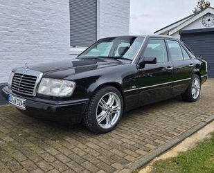 Mercedes-Benz Mercedes-Benz W124 250D Gebrauchtwagen