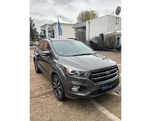 Ford Ford Kuga 1,5 EcoBoost 2x4 110kW ST-Line AHK Gebrauchtwagen