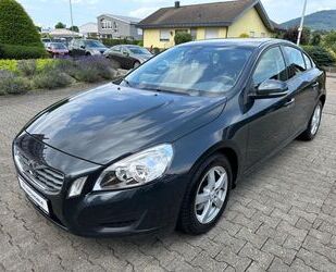 Volvo Volvo S60 Lim. Kinetic 1.6d HU/AU NEU Gebrauchtwagen