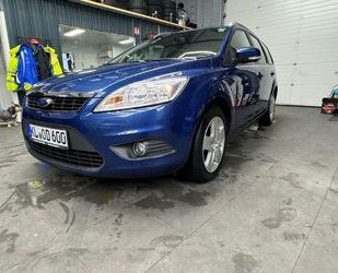 Ford Ford Focus 1,6 Style Turnier Style Gebrauchtwagen